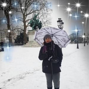 Meet your Posher, Esther